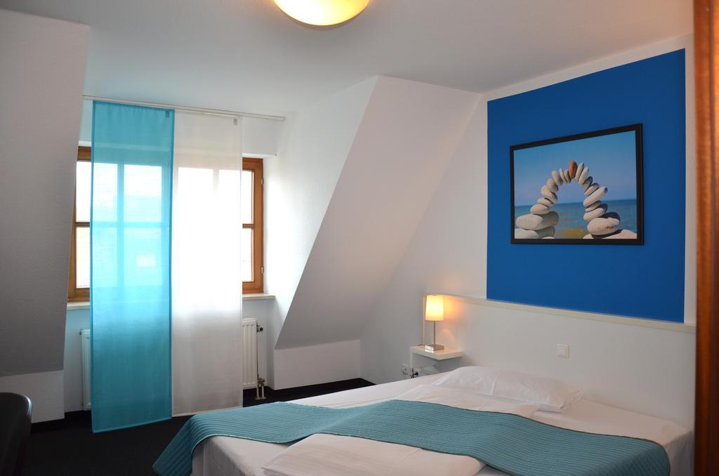 Hotel Zum Brunnen Friedberg  Buitenkant foto