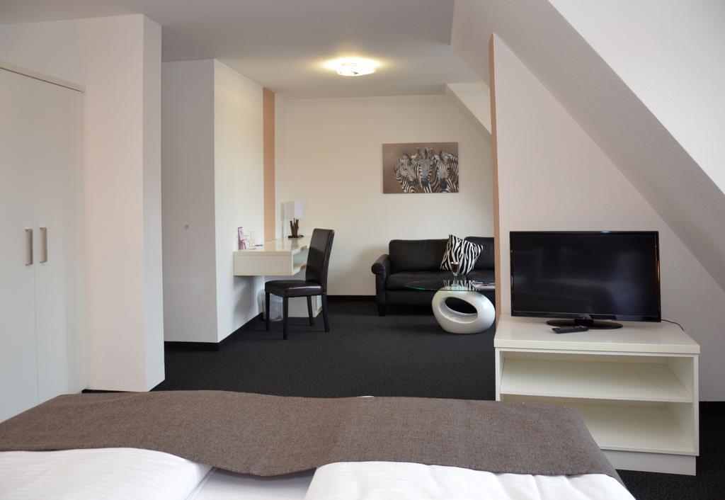 Hotel Zum Brunnen Friedberg  Kamer foto