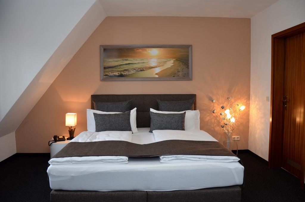 Hotel Zum Brunnen Friedberg  Kamer foto