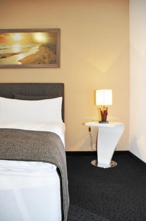 Hotel Zum Brunnen Friedberg  Buitenkant foto